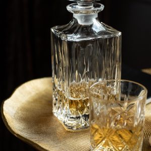 J-Line karaf + stop Geslepen – decanteerkaraf – glas – transparant J-Line karaf + stop Geslepen – decanteerkaraf – glas – transparant