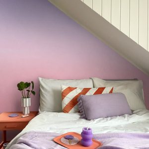 ESTAhome fotobehang kamerhoog dip dye kleurverloop paars en roze – 200 ESTAhome fotobehang kamerhoog dip dye kleurverloop paars en roze – 200