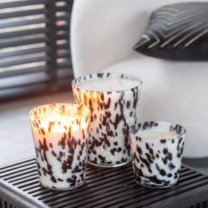 J-Line geurkaars Noa – Stone & Rock – glas – zwart/wit – large – 95U J-Line geurkaars Noa – Stone & Rock – glas – zwart/wit – large – 95U