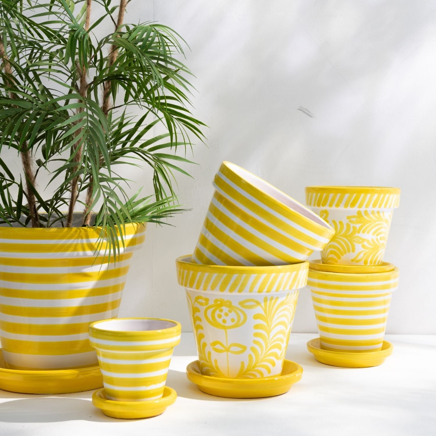 J-Line bloempot Granada Handmade + Painted - keramiek - geel - extra l