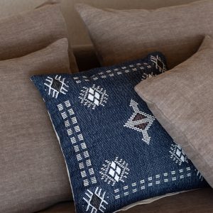 J-Line kussen Vierkant Etnische Motieven – katoen – donkerblauw/wit J-Line kussen Vierkant Etnische Motieven – katoen – donkerblauw/wit
