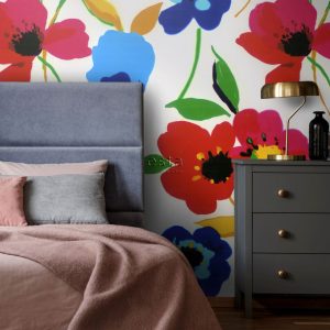 ESTAhome fotobehang klaprozen rood, blauw, geel en groen – 279 x 279 c ESTAhome fotobehang klaprozen rood, blauw, geel en groen – 279 x 279 c