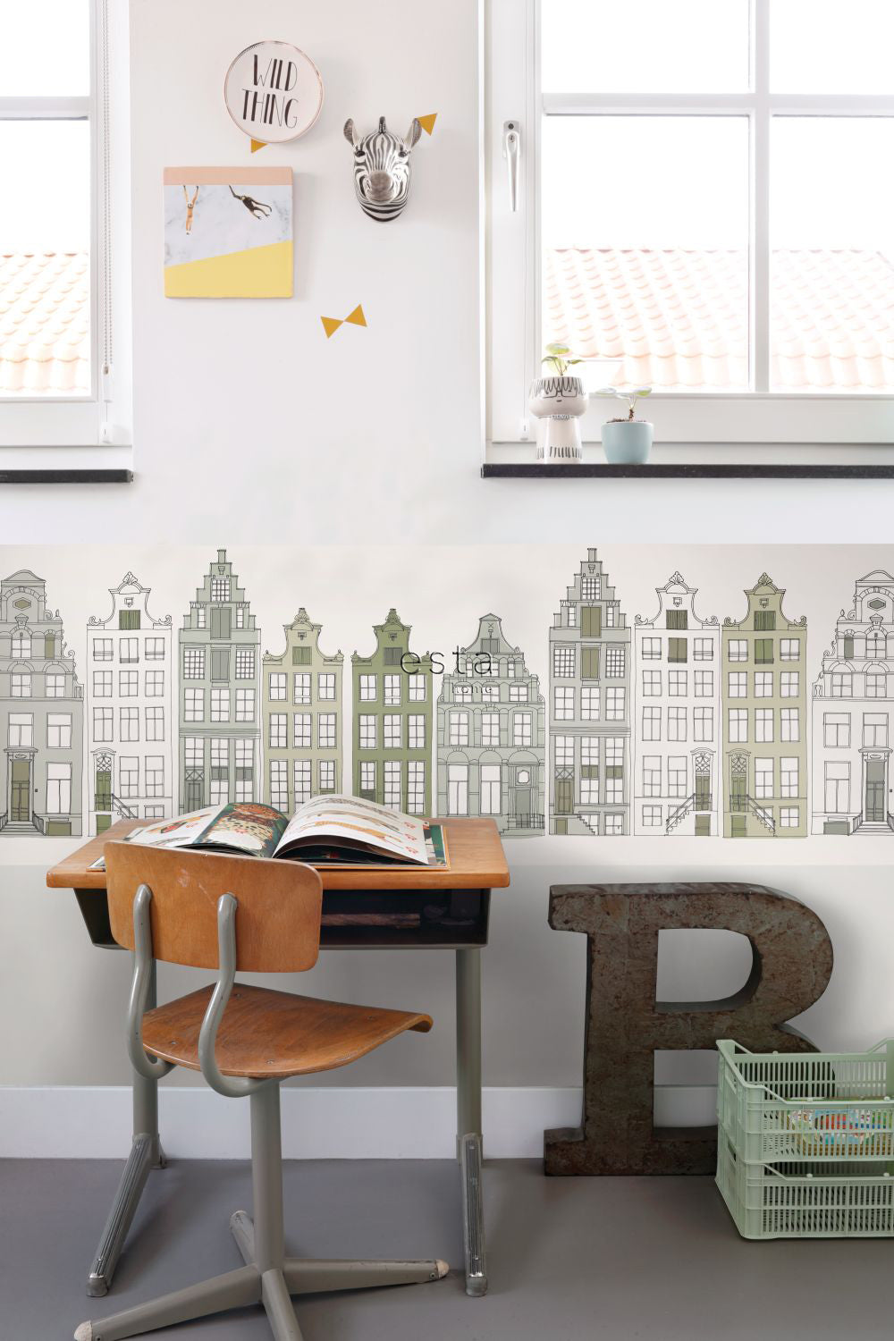 ESTAhome XXL behangrand Amsterdamse huizen legergroen - 430 x 50 cm -