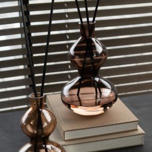 J-Line geurstokjes Li-ly land – glas – bruin – large J-Line geurstokjes Li-ly land – glas – bruin – large
