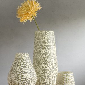 J-Line bloem Chrysant Mini – kunststof – lichtgeel – 24 stuks J-Line bloem Chrysant Mini – kunststof – lichtgeel – 24 stuks