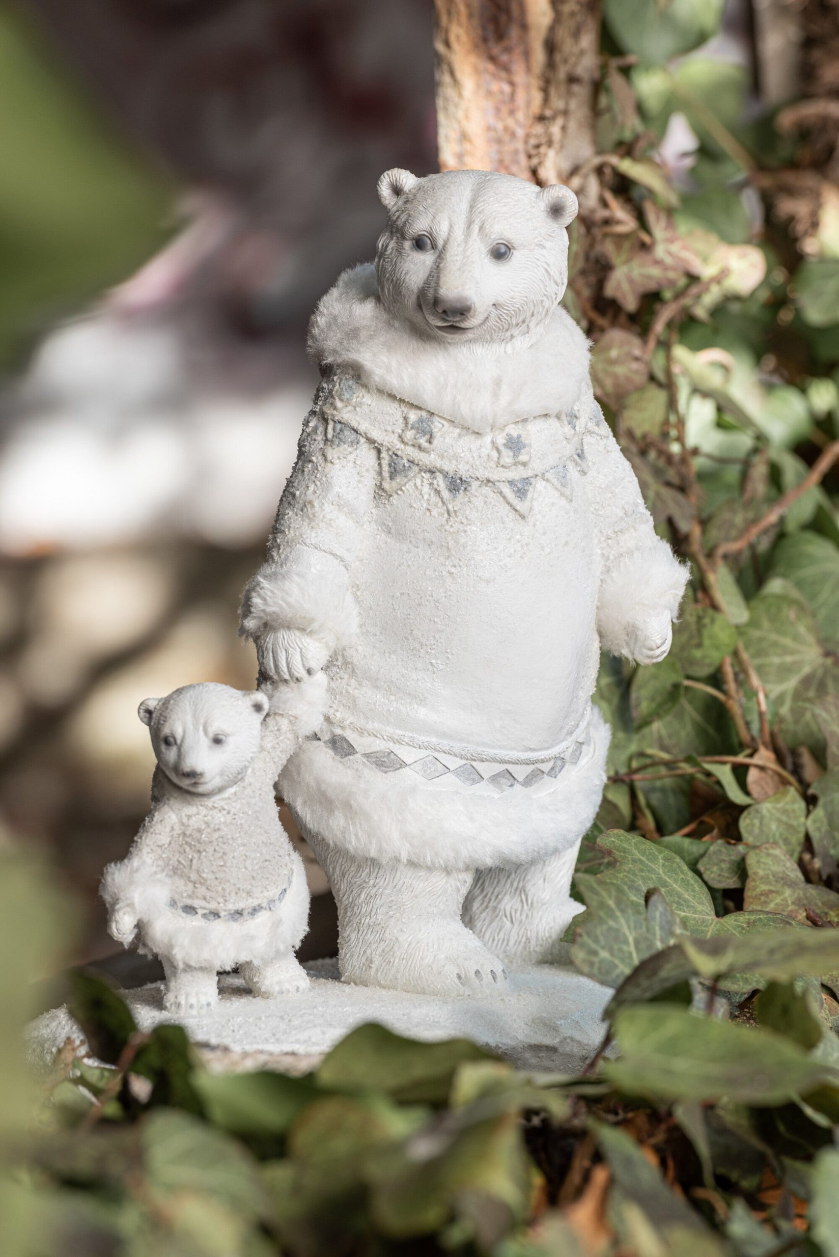 J-Line figuur Ijsbeer Hand In Hand - polyresin - wit/grijs