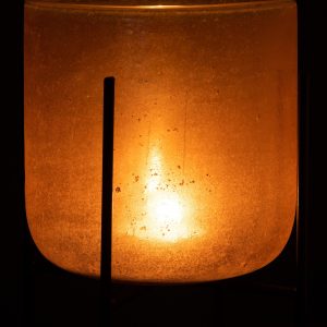 J-Line windlicht op voet Astor – glas/metaal – amber – large J-Line windlicht op voet Astor – glas/metaal – amber – large
