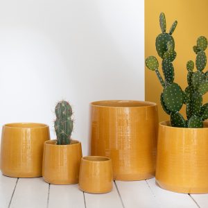 J-Line bloempot Rond – keramiek – oker – medium – Ø 23 cm J-Line bloempot Rond – keramiek – oker – medium – Ø 23 cm