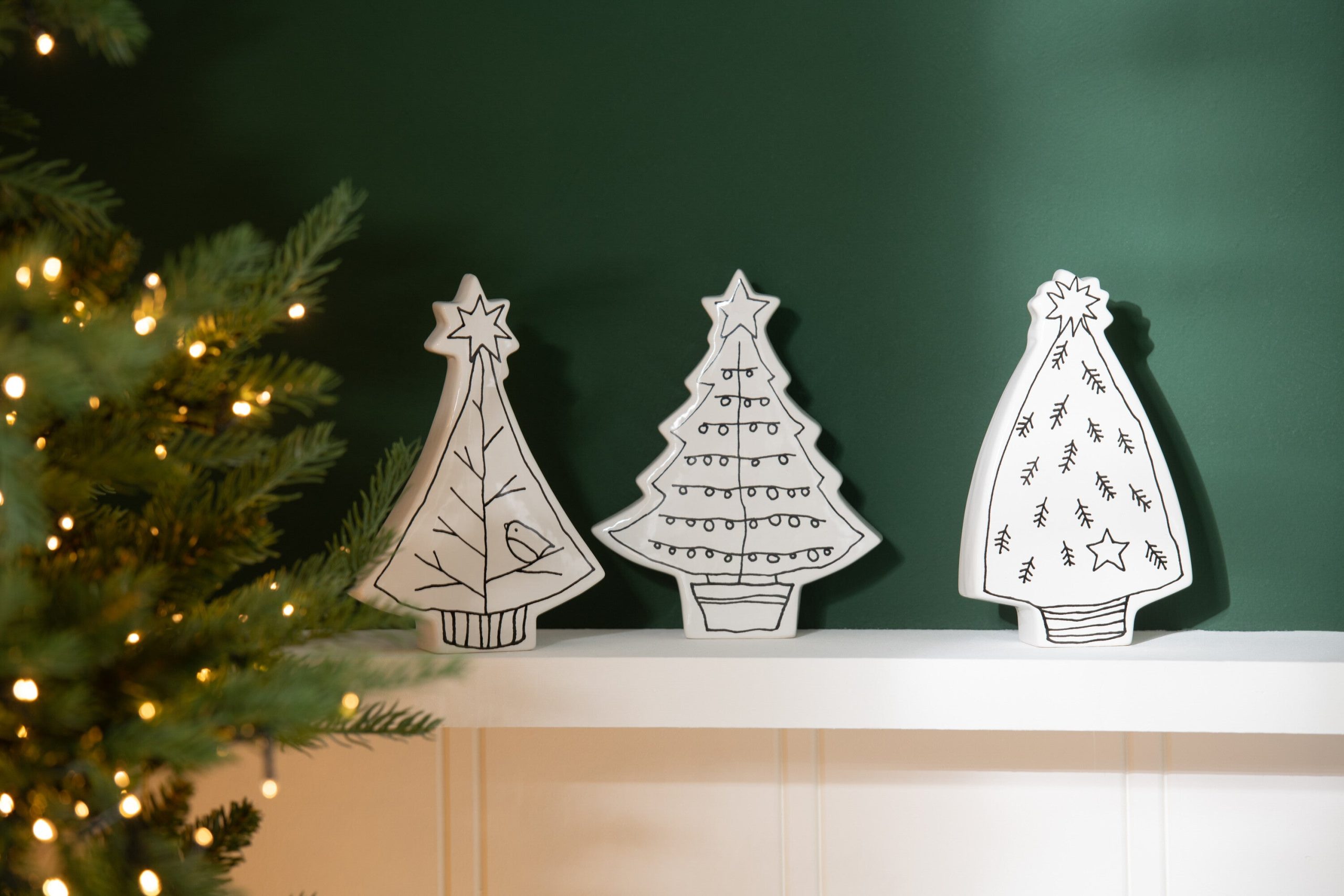 J-Line decoratie Kerstboom dolomite - keramiek - wit/zwart - 3 stuks