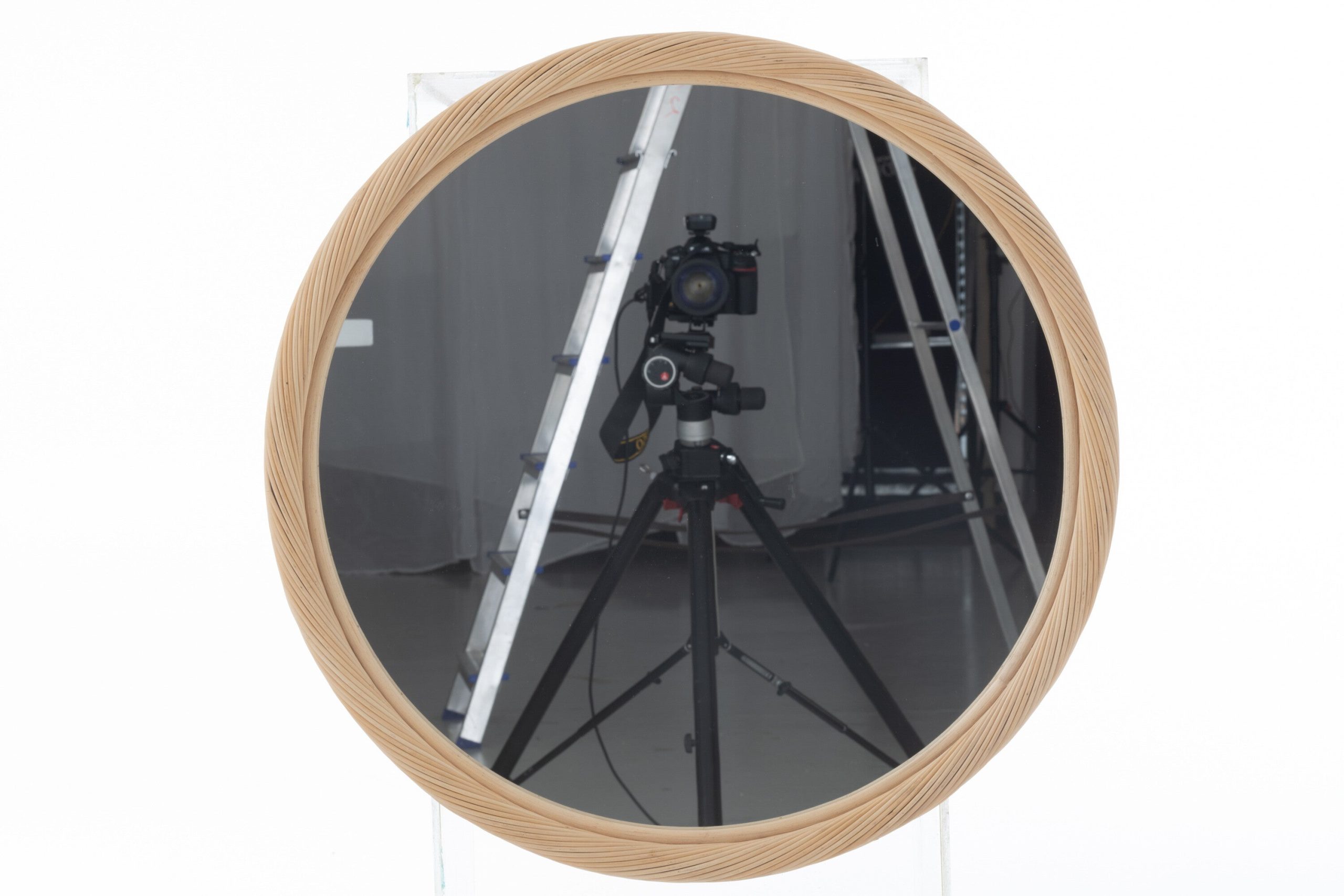 J-Line spiegel Rond - rotan/glas - naturel - medium - Ø 66.5 cm