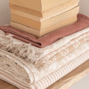 J-Line tafelkleed Indi – textiel – taupe – 2 stuks