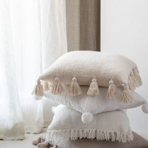 J-Line kussen Zacht Pompoms – polyester – wit