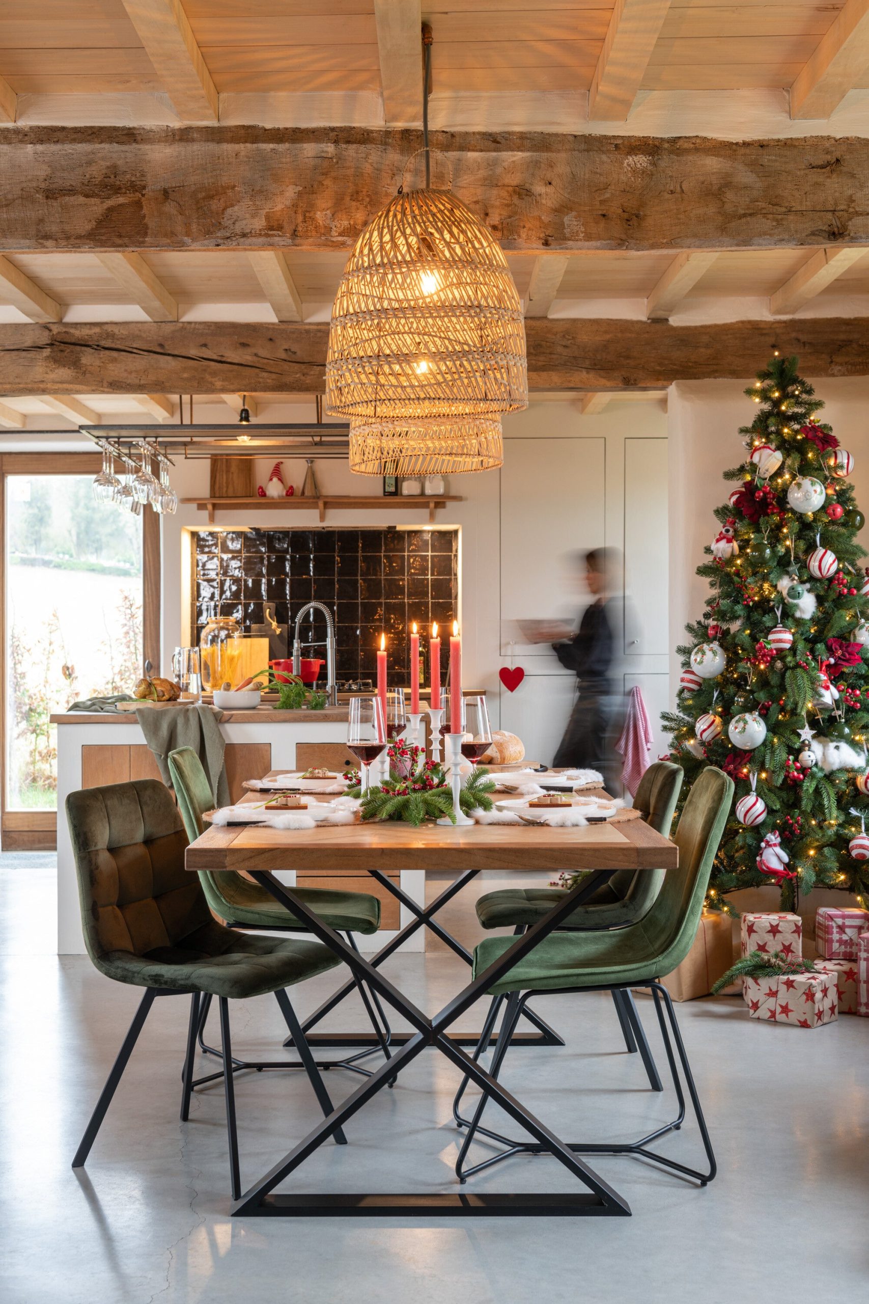 J-Line kerstboom Half Muur - kunststof - groen - LED lichtjes - 225 cm